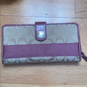 Coach wallet